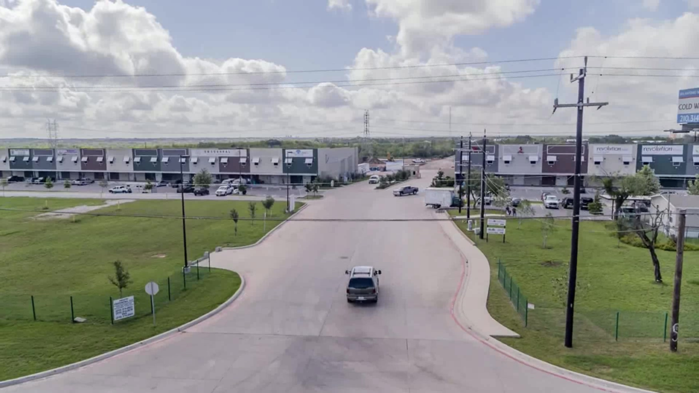 El nuevo coraz�n comercial de San Antonio: S� parte de la Nueva Central de Abastos de San Antonio Texas